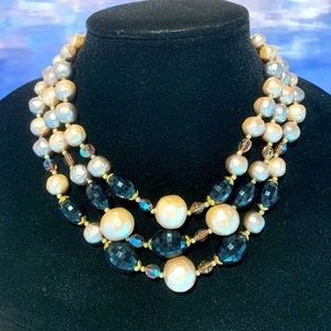 Pretty vintage fashion jewelry